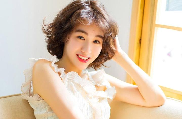 艺术风格与色彩运用